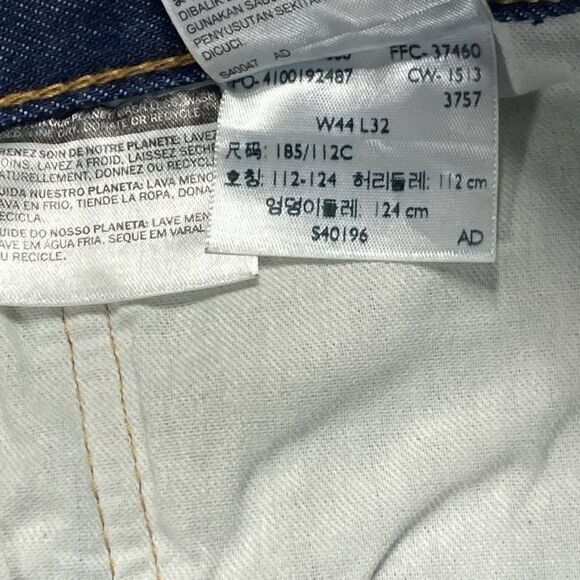 Levi's 501 Jeans Men 44 x 32 Blue Wash Classic Straight Leg Vintage Casual Denim - Picture 13 of 13